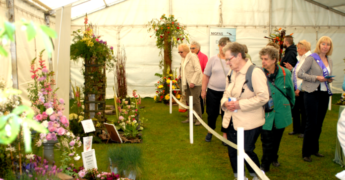 floral display pavilion