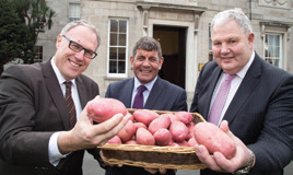 Romain Cools (World Potato Congress president); Andrew doyle (minister of state at the department of Agriculture, Food & the Marine); Michael Hoey (President of the Irish Potato Federation)
