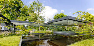 Savills Garden - a Different Outlook designed by Oliver and Liat Schurmann.